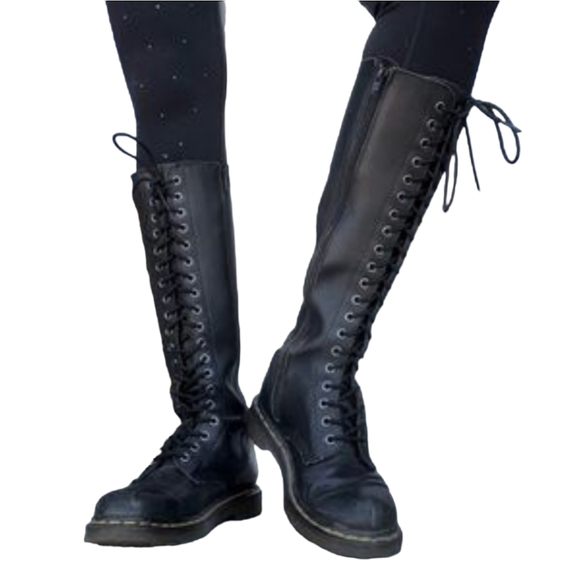 Vintage 80s Dr. Martens 20 Eye RARE New Insoles & Laces Black Leather Sz 7 - Picture 3 of 17